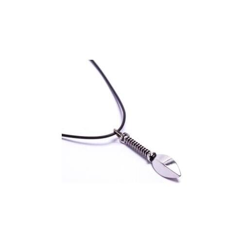 Dagger Figured Vinlex Leather Necklace