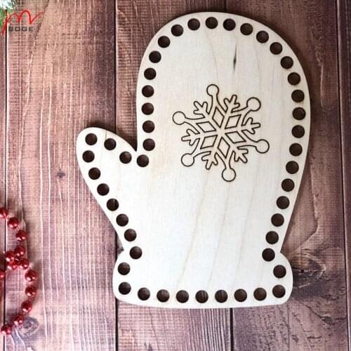 Set of 2pcs Christmas mitten shaped wooden bottom for crochet basket DIY Christmas crochet home decor