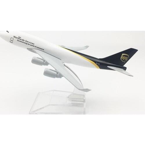 16CM Diecast 1/400 Scale Airplane With Base Alloy Aircraft Plane Toy UPS Freighter B747 747 Plane Model Toys Gifts Collection