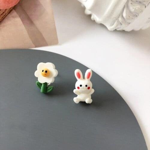 S925 Needle Fun cartoon cute bunny fresh and sweet flower asymmetric earrings
