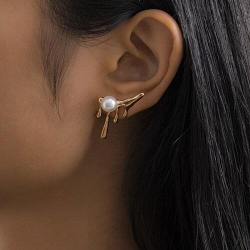 1 Pair Fashion Imitation Pearl Stud Earrings for Women Trendy Wedding Earrings Party Jewelry Gifts