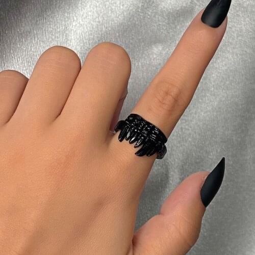 QiLuxy Cocktail Rings