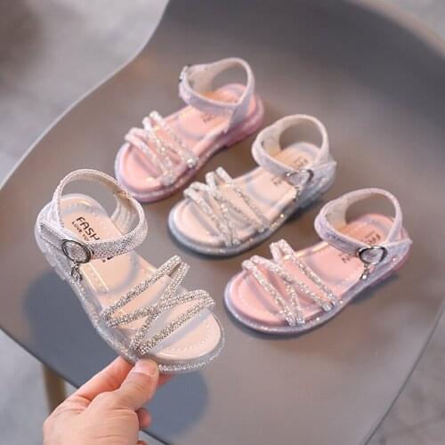 New Girls Beach Shoes 2021 Summer Children Sandals Girls Soft Bottom Rhinestone Princess Shoes Little Girl Shoes