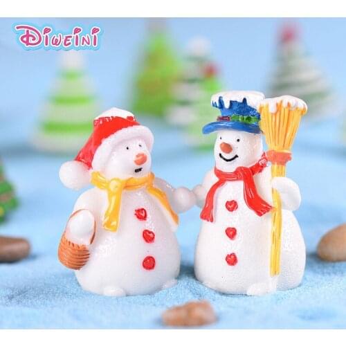 Lover Snowman Models Winter Christmas Cartoon Character figures Girl Boy toys anime Figurine Baby house play home decoration