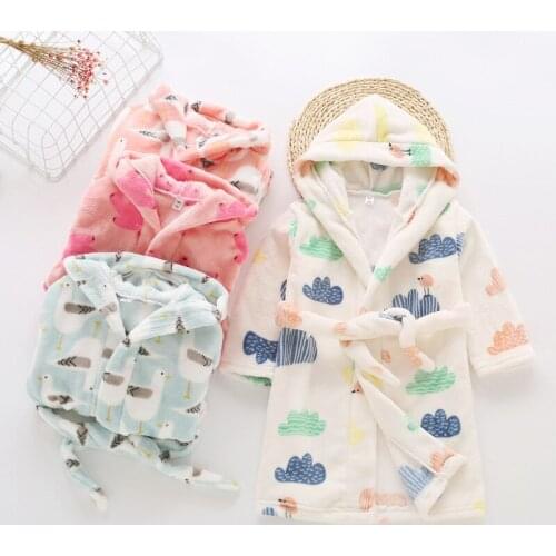 Cartoon Kids Robes Flannel Child Boys Girls Bath Robes Lovely Animal Hooded Pajamas Long Sleeve Baby Boy Bathrobe Child Clothing