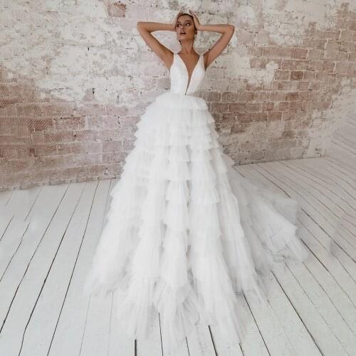 UZN Ivory Tiered Tulle Wedding Dress A Line Sequined Bridal Gown Sexy V Neck Backless Brides Dress Vestido De Novia