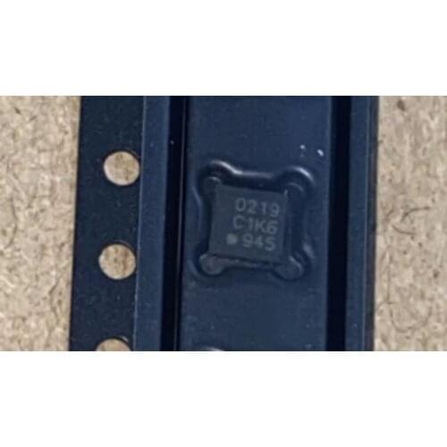 10-20PCS/SI4702-C19-GMR 0219 QFN SI4702-C19-GM SI4702-C19 SI4702