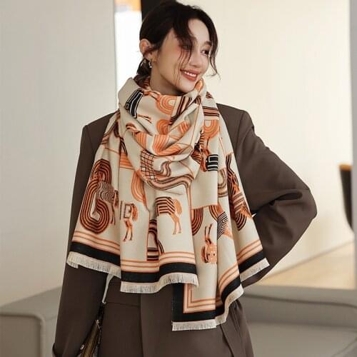 Luxury Design 2021 Horse Print Cashmere Scarf Women Pashmina Shawls Wraps Thick Warm Female Echarpe Blanket Scarves
