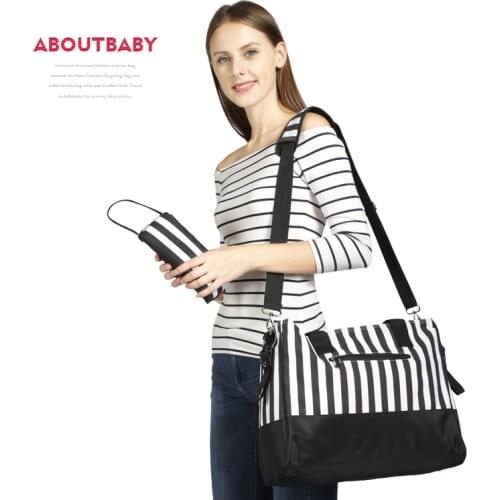 Mommy Diaper Bag With Hook & Changing Mat Large Capacity Mommy Backpacks