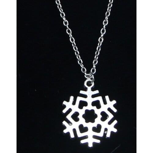 20pcs New Fashion Necklace 29x23mm snow snowflake Pendants Short Long Women Men Colar Gift Jewelry Choker