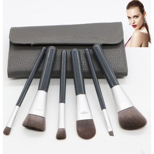 6PCS Fashion Bamboo Makeup Brushes Set with Bag Cosmetics Foundation Make Up Brush Tools Kit for Powder Blusher Eye Shadow