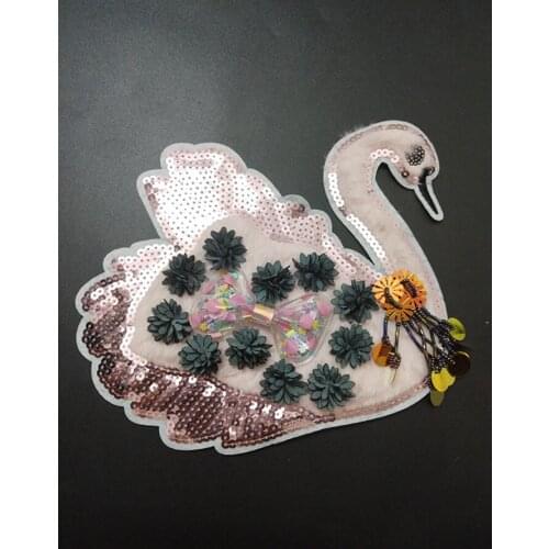 Designer patches for clothing tessel pink swan beaded parches bordados para ropa sewing on applique parches termoadhesivos ropa