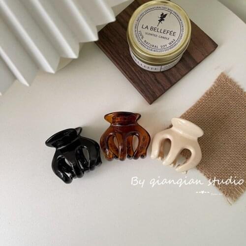The new version of the small grasping clip hair clip Acrylic black brown French hair clip shark clip hair clip hair claws