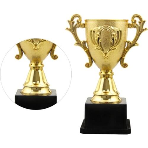 1PC 14.3cm Plastic Trophy Kids Sports Competitions Award Toy with Base for School Kindergarten