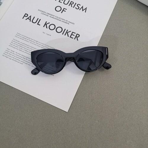 Cat eye small frame sunglasses retro ins big face was thin street shoot super fire sunglasses men sun glasses women