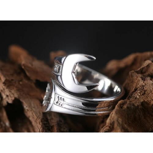 New Fashion Mens Ring Cool Biker Mechanic Wrench Punk Style Rings for Man Size 8-13 Masculino Male Jewelry