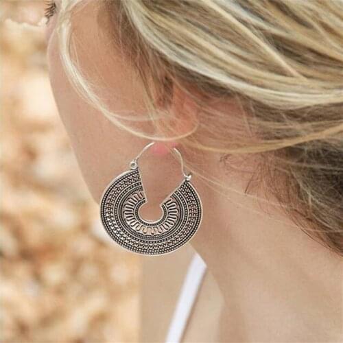 Tocona Ethnic Indian Tribal Carve Mandala Flower Drop Dangle Earring for Women Vintage Boho Silver color Earrings Brincos 5673