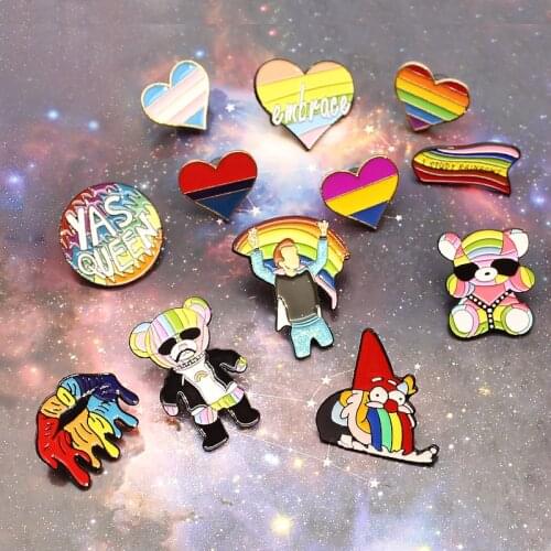 Fashion Pride Rainbow Heart Brooch Embrace I study rainbows Gay Lesbian Enamel Pins Cute Heart Brooches Badge Denim Jewelry