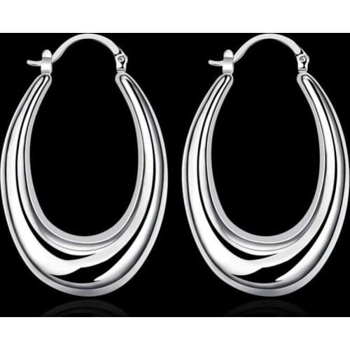 Selling the new 925 silver hollow water drops U-shaped womens fashion three-dimensional earrings silver is not allergic