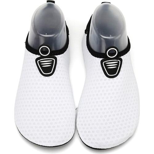 Women Men Swimming Shoes Breathable Soft Flat Sole Sneaker Shoes for Summer Surfing Diving ZJ55