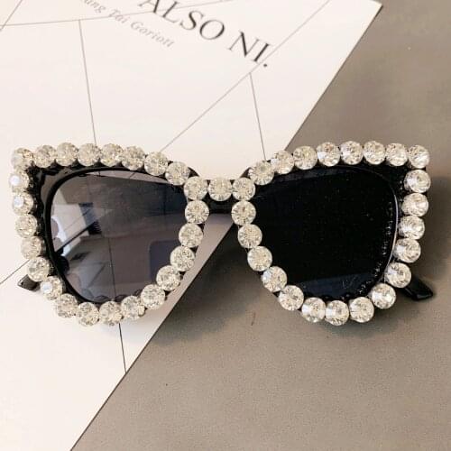 Sunglasses New Trend beach Sunglasses European and American diamond inlaid personalized frame fashion cats eye womens