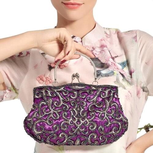 Fashion retro light and versatile casual handmade bead embroidery bag shiny dinner bag shoulder messenger clutch