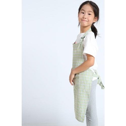 Childrens cotton and linen small fresh lattice kindergarten art gallery painting children eat sleeveless apron aprons