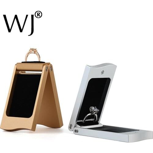 Proposal Ring Jewellery Gif Box Gold Silver Metal Velvet Lined Engagement Wedding Diamond Ring Display Holder Showcase Rotatable