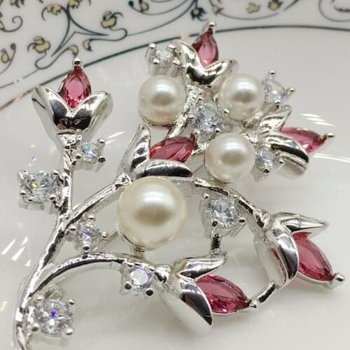 Micro zircon brooch branch pearl brooch pendant send ladies zircon fluorescent pin women Zircon brooch branches