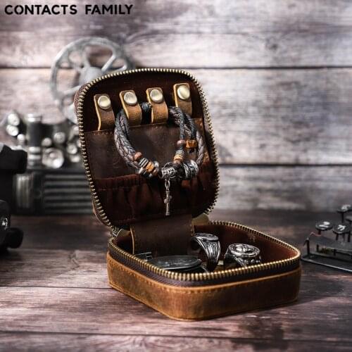 CONTACTS FAMILY Necklaces