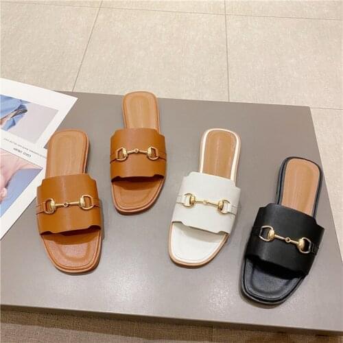Women Flat Slippers 2021 Summer Fashion Square Toe metal Flat Heels Sandals Indoor Home Outdoor Beach Slides Ladies Casual Shoes