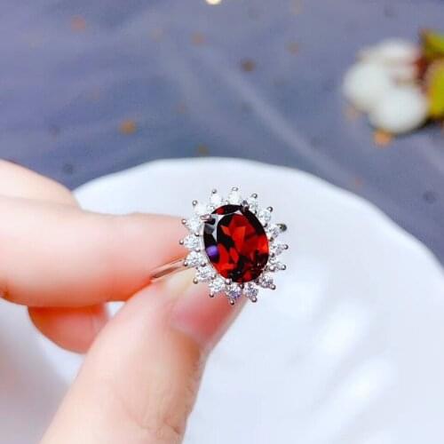 Natural garnet Ring 925 Silver Natural gemstones specialize in beautiful colours, fashionable designs and cheap prices