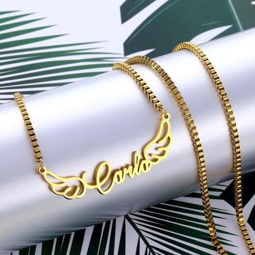 Custom Name Necklaces for Women Girls Friends Sister Personality Nameplate Angel Wing Pendants with Box Link Chain Charm Jewelry