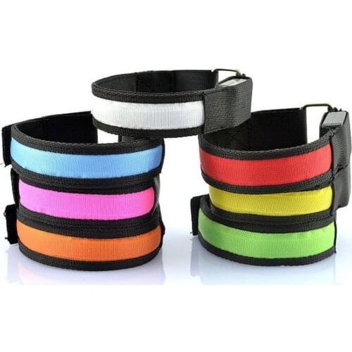 1 Pc Running Light Sports LED Wristbands Adjustable Glowing Bracelets for Runners Joggers Cyclists Riding Safety Bike Bicycle