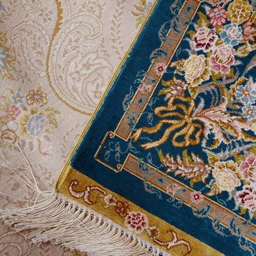 4*6 Ft High quality Hand Knotted pure silk carpet/Rug Vintage Persian Area Rug for living room or bedroom