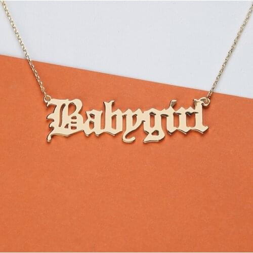 High Quality 2020 New Fashion Jewelry Gold Babygirl Letter Necklace Name Pendants Lovely Gift for the Mom