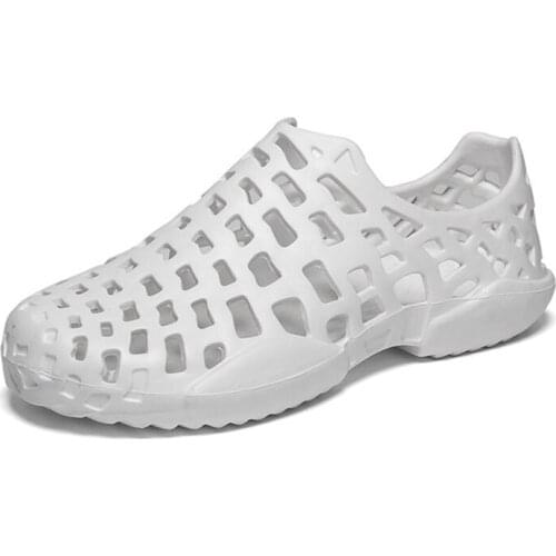 Summer Slippers Couple Sandals Mens Slip Sets Feet Sandals Beach Shoes Mens Large Size Birds Nest Cave Slippers