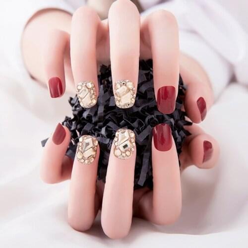 24pcs Burgundy Diamonds Wear Long Paragraph Fashion Manicure Patch False Nails Save Time Wearable Nail Patch