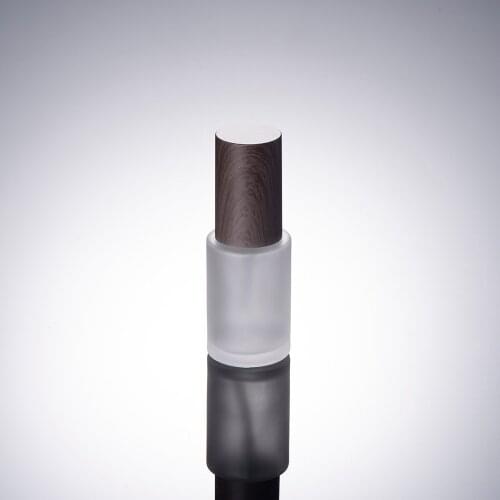 30ml frosted/pearl white glass bottle silver &wooden shape lid for serum/lotion/emulsion/foundation/skin care cosmetic packing