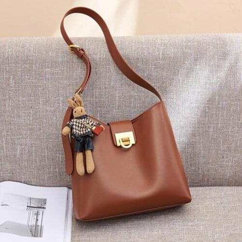 Genuine leather HandBags 2021 New Trend Fashion bucket bag women famous brand large capacity messenger shoulder bag women