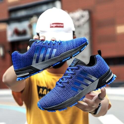 Hot Lightweight Blue Sneakers Marathon Running Shoes Men Mesh Breathable Sports Shoes Men Outdoor Big Size Keep Running Sneaker