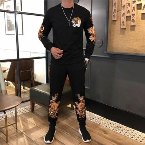 European and American fashion brand mens suit new heavy industry embroidery dragon tiger long sleeve sweater suit tiger head tw