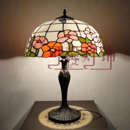 12 Inch Flesh Country Flowers butterfly Tiffany Table Lamp Country Style Stained Glass Lamp for Bedroom E27 110-240V