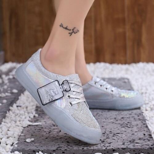 Silver Crystal Sneakers Women Vulcanize Shoes Luxury Glitter Rhinestones Sneakers Ladies Transparent Jelly Sole Flat Casual Shoe