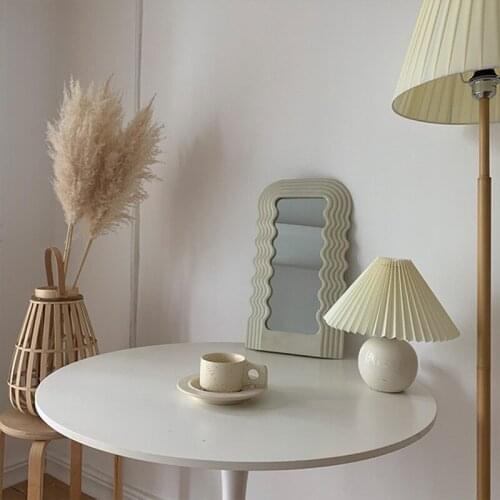 Oeny Decorative Shelves