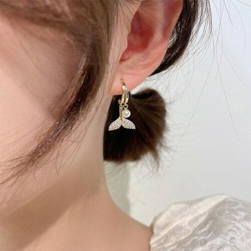 U-Magical Fairy CZ Zircon C Shape Fish Tail Imitation Pearl Dangle Earrings for Women Fashion Rhinestone Hook Earrings Jewelry