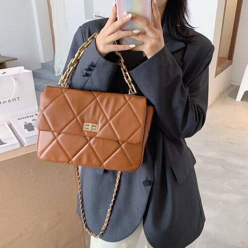 FANTASY Big Handbag For Women 2020 Autumn New Quilted Bag Classic Messenger Shoulder Bag Thick Metal Chain Good Quality Wild Bag
