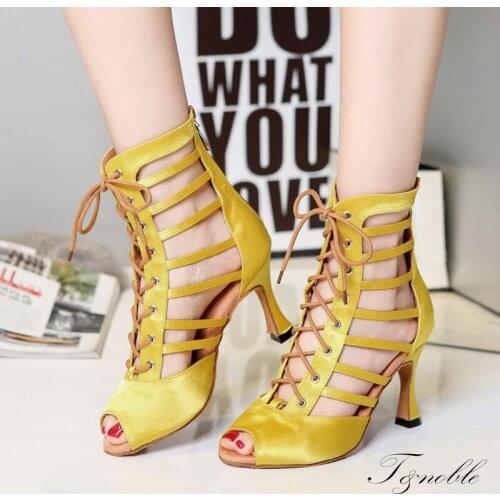 2021 Women Dancing Shoes Mesh Hollow Out Lace Up Sandals Boots High Heels Female Sexy Yellow Soft Bottom Heels Cheap Shoes L364