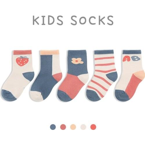 5pcs/pack Kids Socks Toddler Baby Boy Girl Winter 2020 Cotton Cartoon Strawberry and Floret Children Foot Warmers