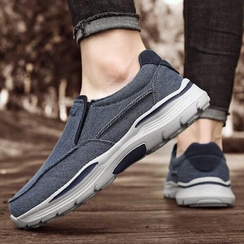 Mens Casual Shoes Canvas Breathable Loafers Men 2021 New Male Comfortable Outdoor Walking Shoes Classic Loafers Men Sneakersft6